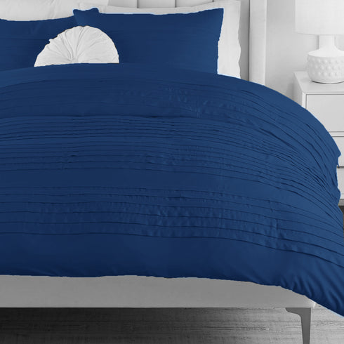 Dorm Pretty Pleats Double Bed Microfibre Comforter With 2 Pillow Covers- Easy care-Hypoallergenic